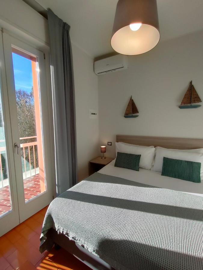 Albergo La Pescatrice Moniga del Garda المظهر الخارجي الصورة